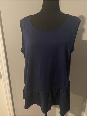 Lands end tank NWOT
